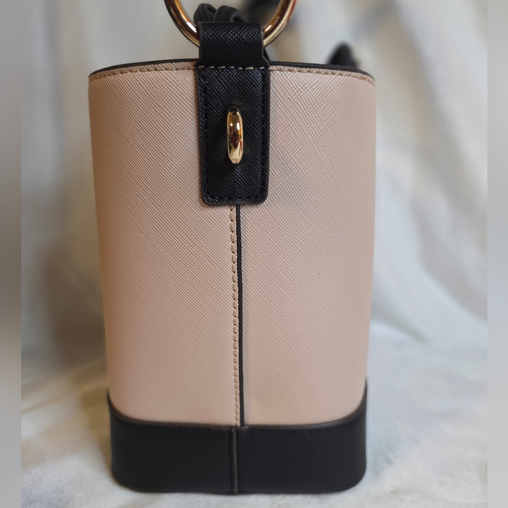 Kate Spade Blush Pink and Black Bag NWT - Picture 3 of 12